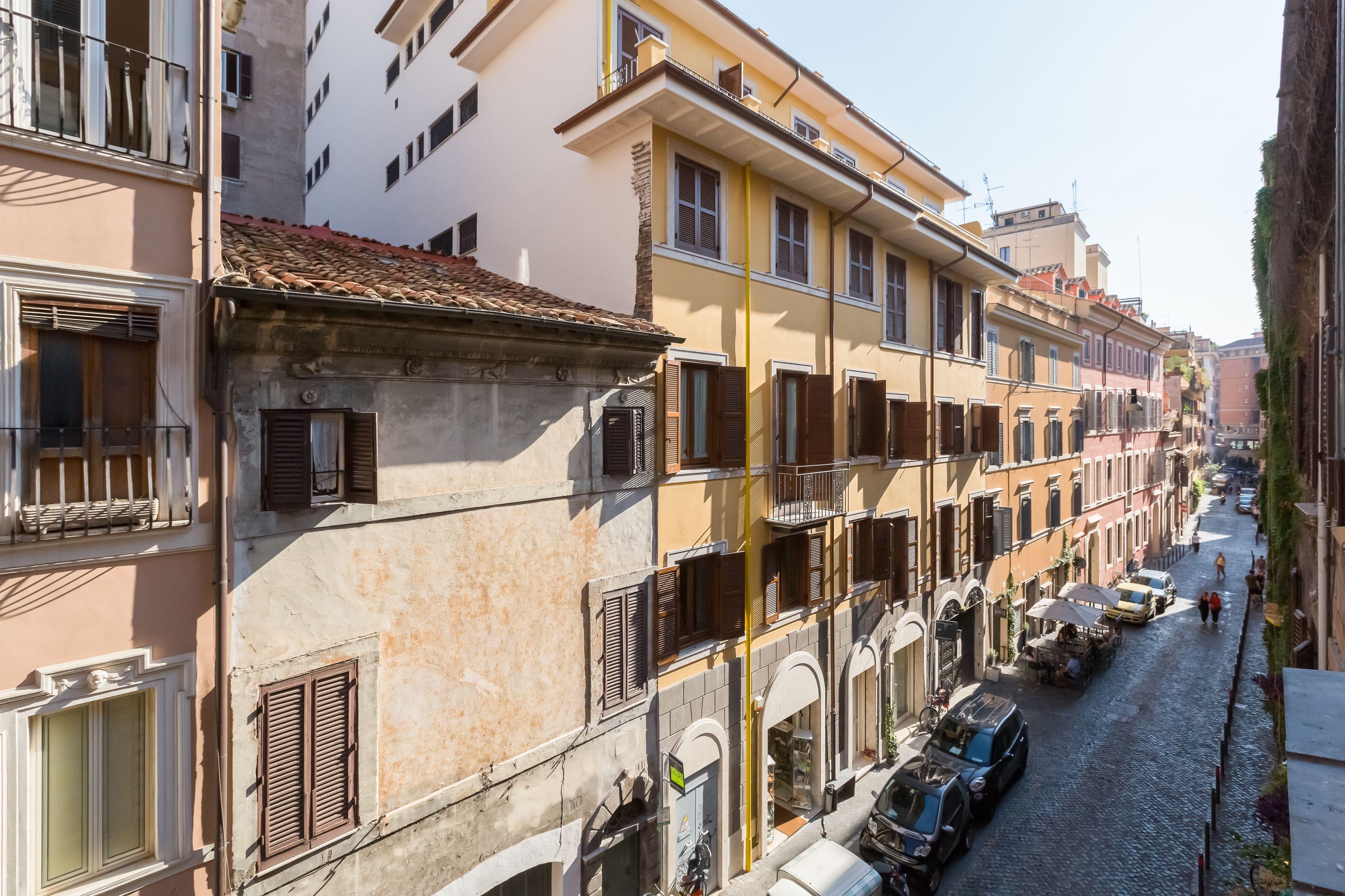 Monti Colosseum Apartment, Rome