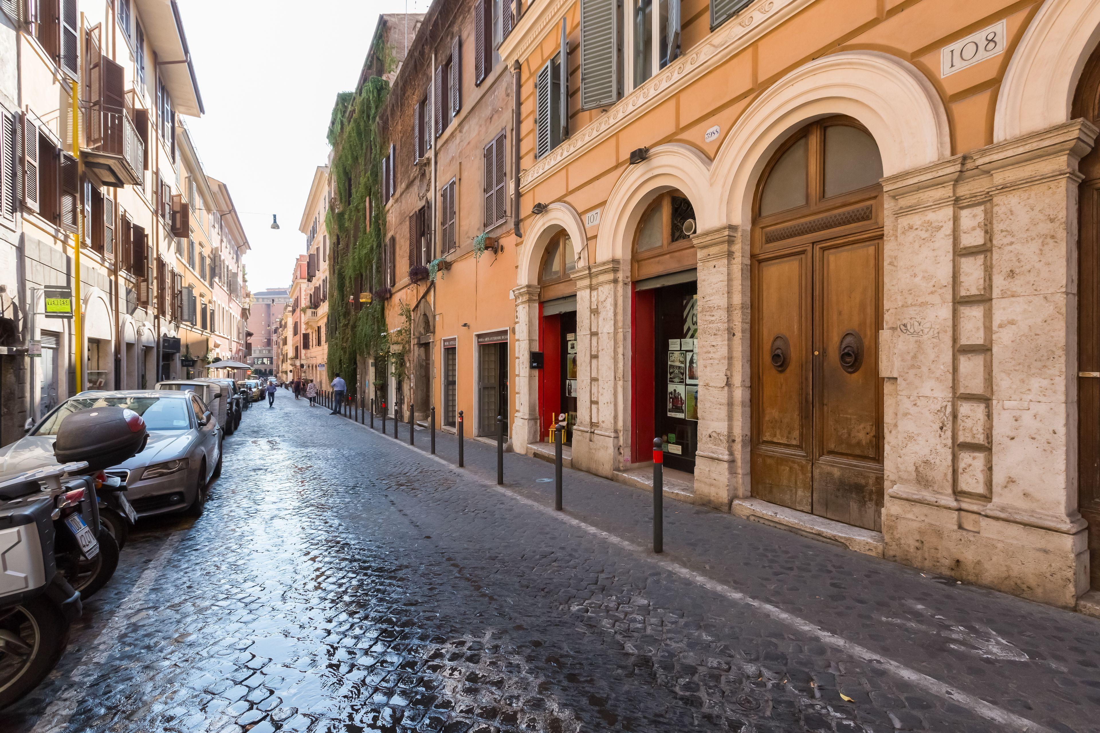 Monti Colosseum Apartment — Photos 1